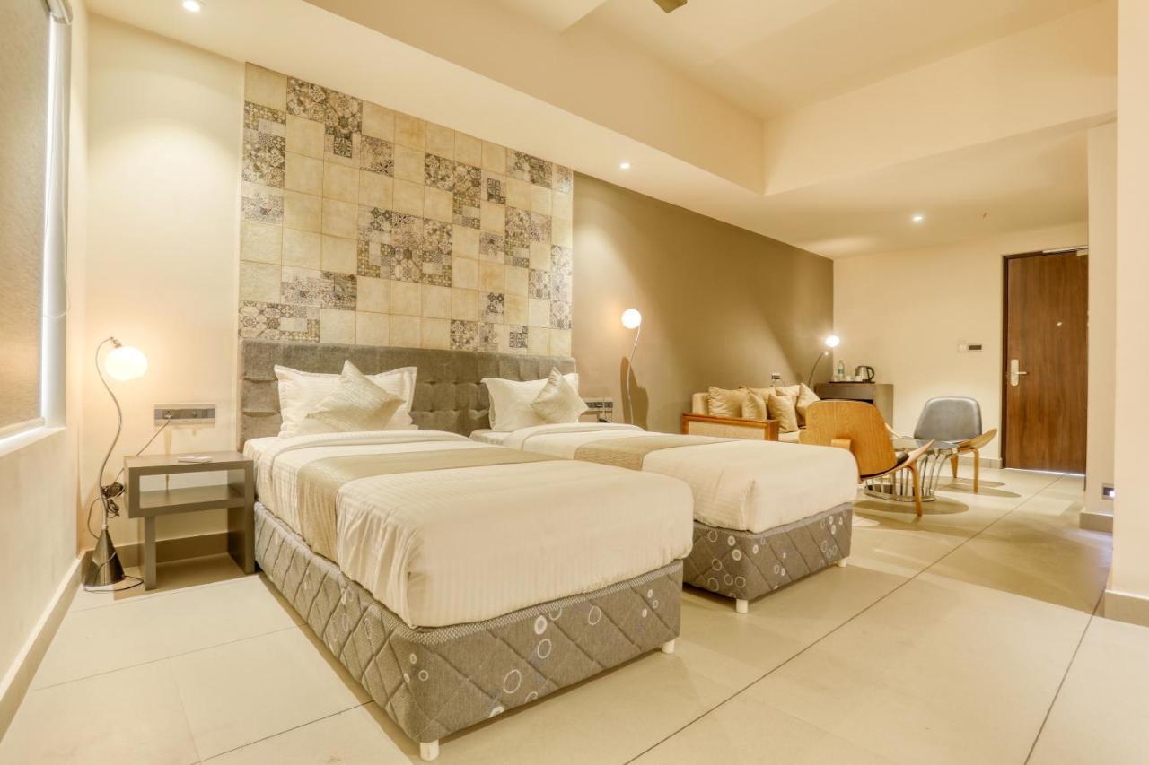 As Airport Inn Kochi Екстер'єр фото