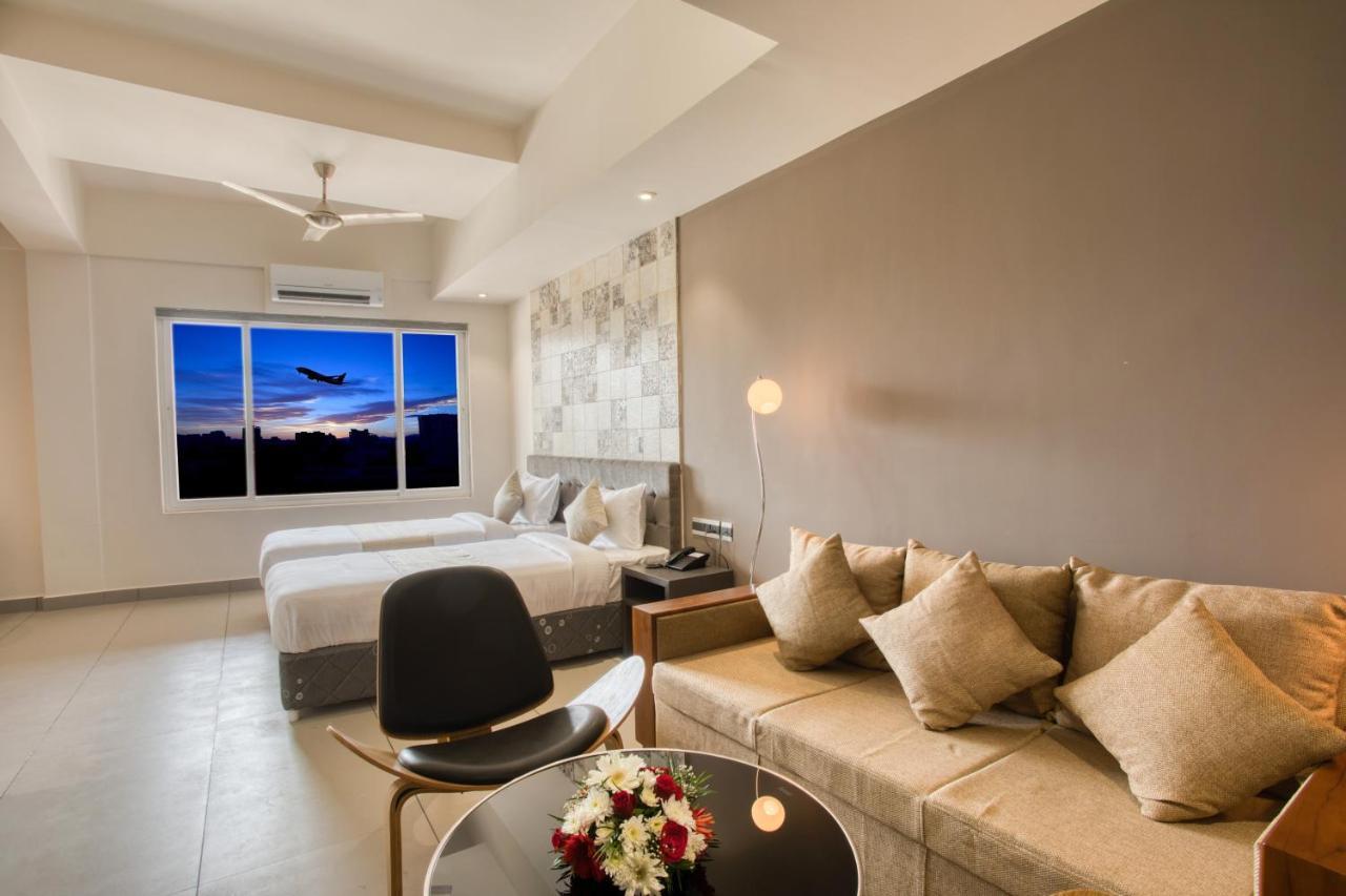 As Airport Inn Kochi Екстер'єр фото